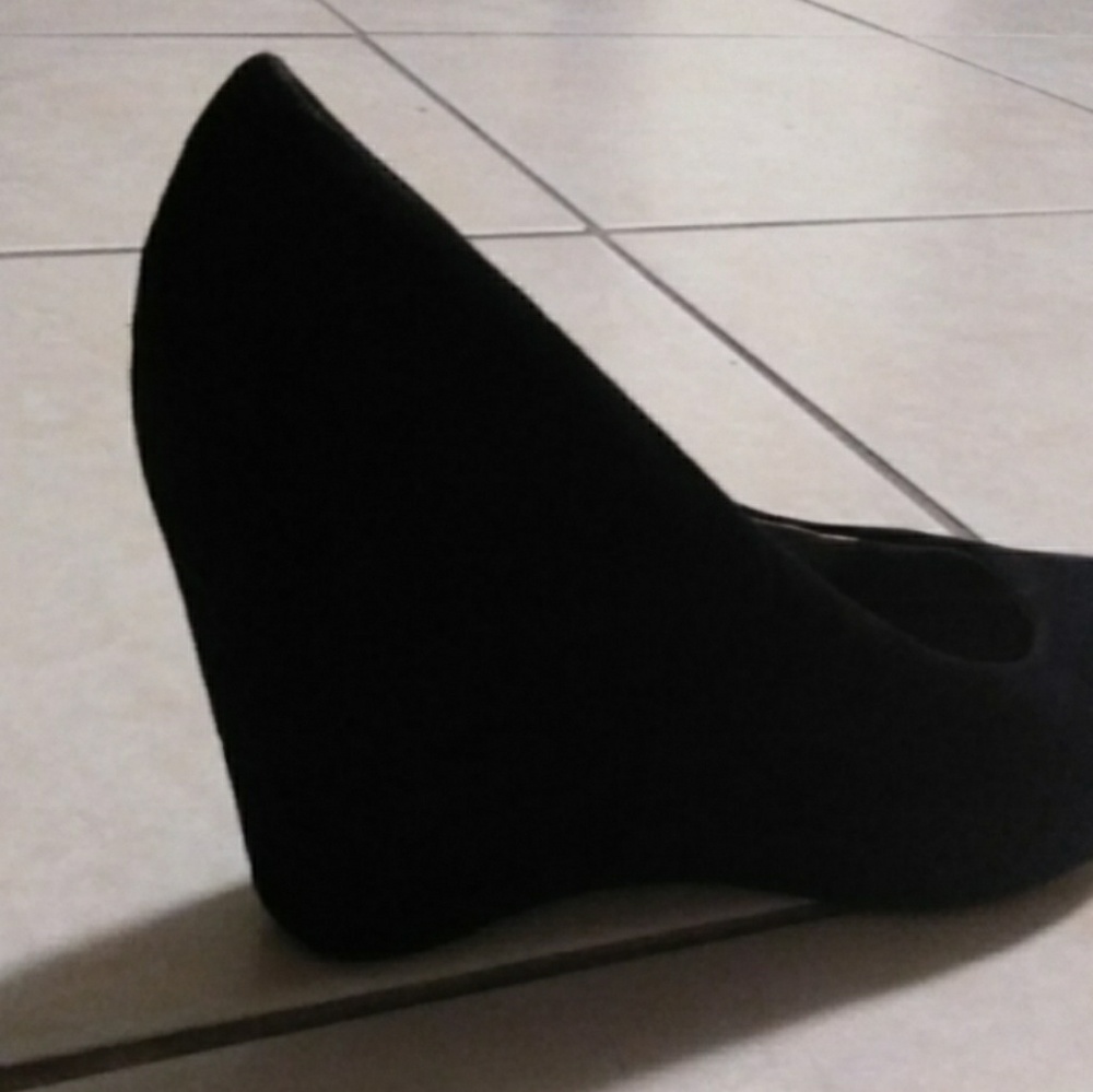 Black platform shoes
